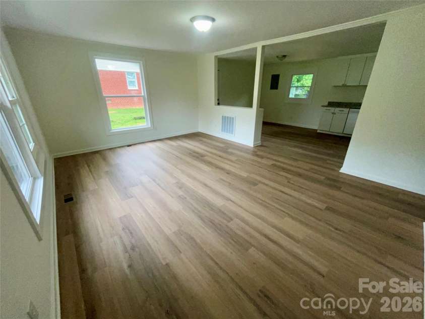 400 Ponderosa Road, Stanley, NC 28164.  MLS# CAR4388846, YatesRealty ID 29730. 