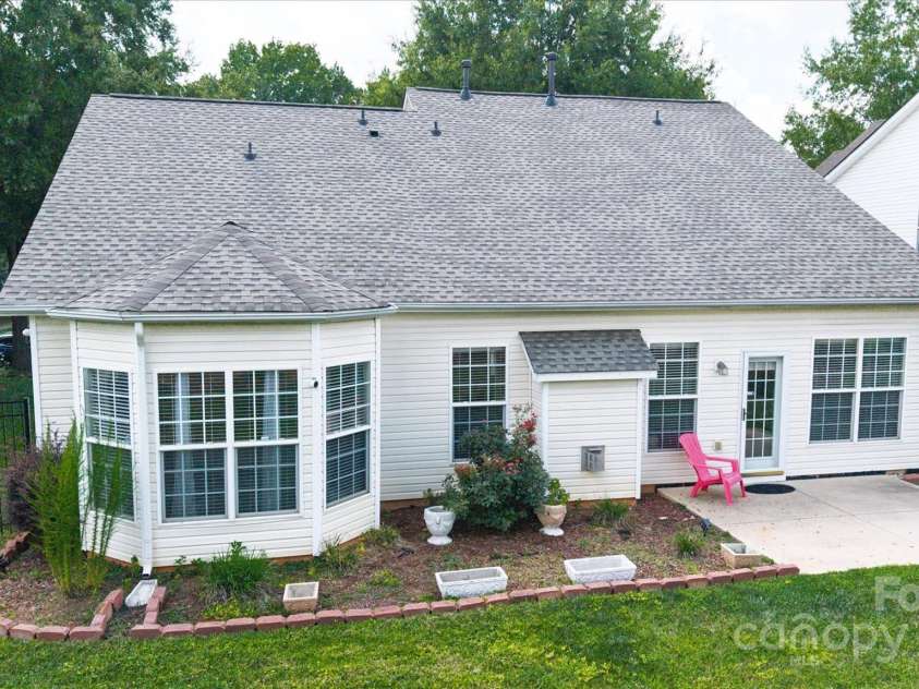 8837 Goldfields Drive, Charlotte, NC 28227.  MLS# CAR4287633, YatesRealty ID 29730. 