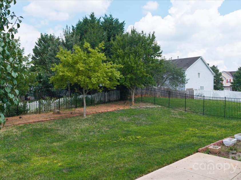 8837 Goldfields Drive, Charlotte, NC 28227.  MLS# CAR4287633, YatesRealty ID 29730. 