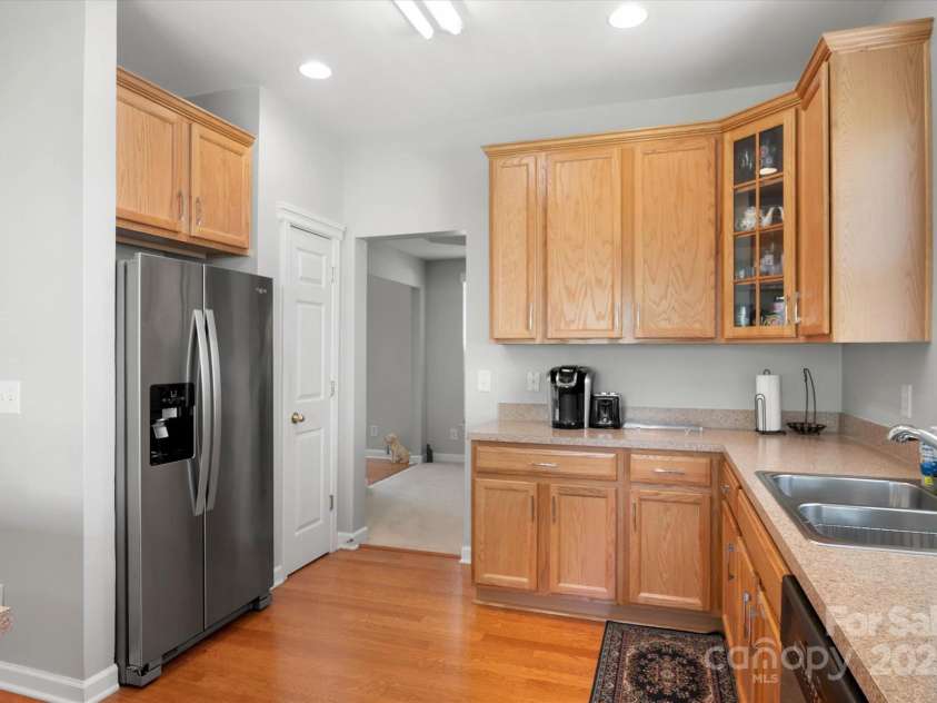 8837 Goldfields Drive, Charlotte, NC 28227.  MLS# CAR4287633, YatesRealty ID 29730. 