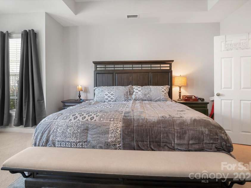 8837 Goldfields Drive, Charlotte, NC 28227.  MLS# CAR4287633, YatesRealty ID 29730. 