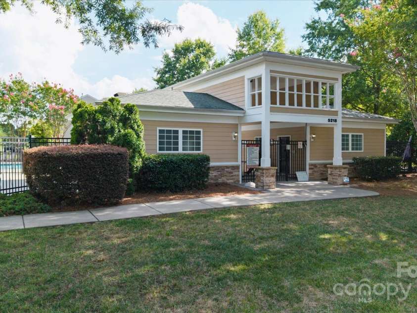 8837 Goldfields Drive, Charlotte, NC 28227.  MLS# CAR4287633, YatesRealty ID 29730. 