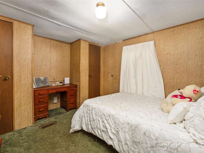 140 Silverlining Road, Mooresville, NC 28117.  MLS# CAR4280516, YatesRealty ID 29731. 