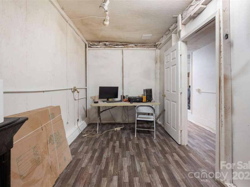 140 Silverlining Road, Mooresville, NC 28117.  MLS# CAR4280516, YatesRealty ID 29731. 