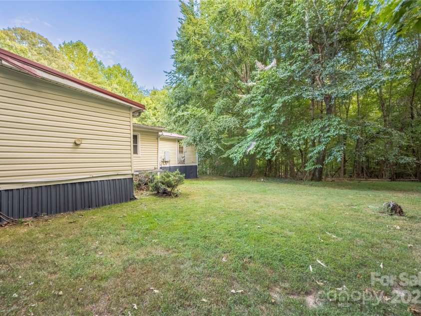 140 Silverlining Road, Mooresville, NC 28117.  MLS# CAR4280516, YatesRealty ID 29731. 