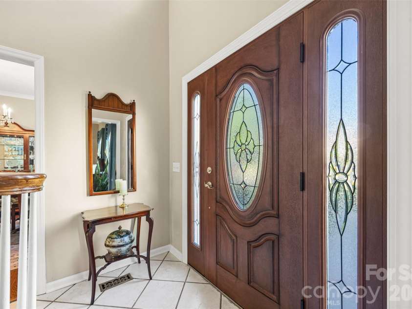 14002 Harlequin Drive, Charlotte, NC 28273.  MLS# CAR4382461, YatesRealty ID 29731. 
