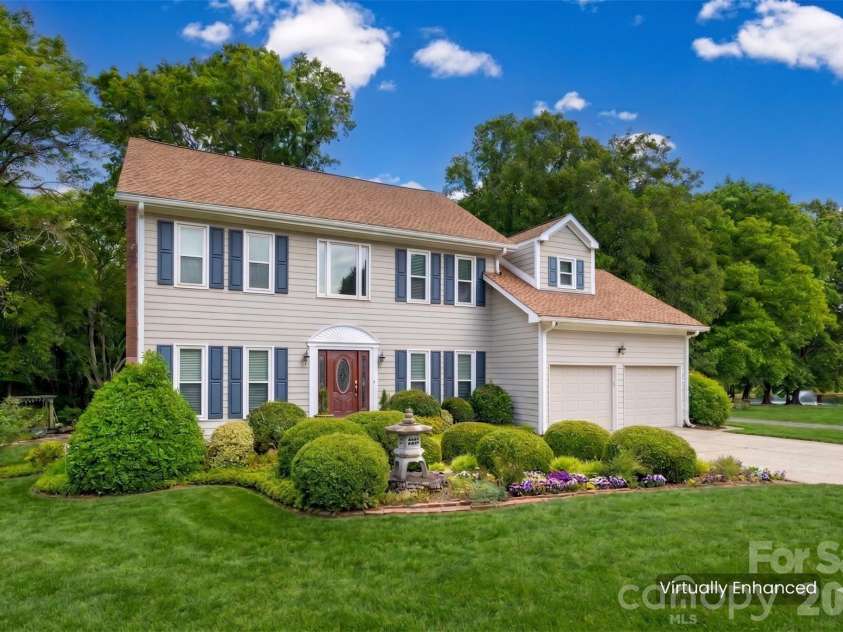 14002 Harlequin Drive, Charlotte, NC 28273.  MLS# CAR4382461, YatesRealty ID 29731. 