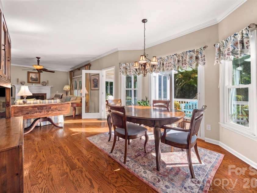 14002 Harlequin Drive, Charlotte, NC 28273.  MLS# CAR4382461, YatesRealty ID 29731. 