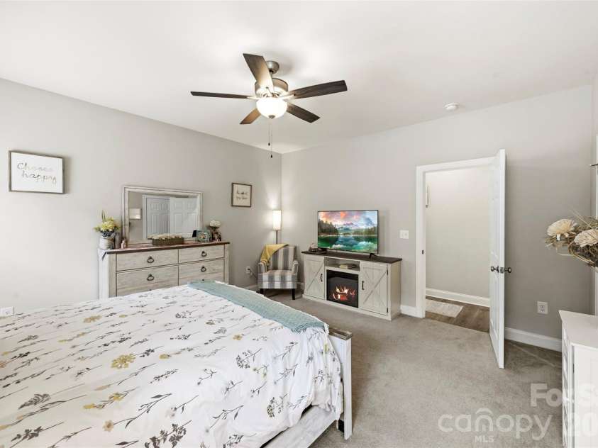 268 Ella Drive, Locust, NC 28097.  MLS# CAR4386566, YatesRealty ID 29732. Primary Bedroom