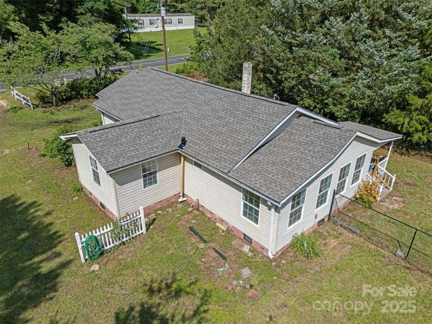 944 Cain Road, St Pauls, NC 28384.  MLS# CAR4284054, YatesRealty ID 29732. 