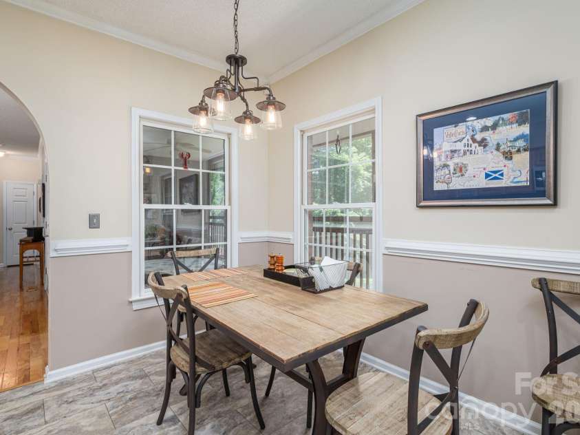 170 Windsor Drive, Taylorsville, NC 28681.  MLS# CAR4389564, YatesRealty ID 29733. 