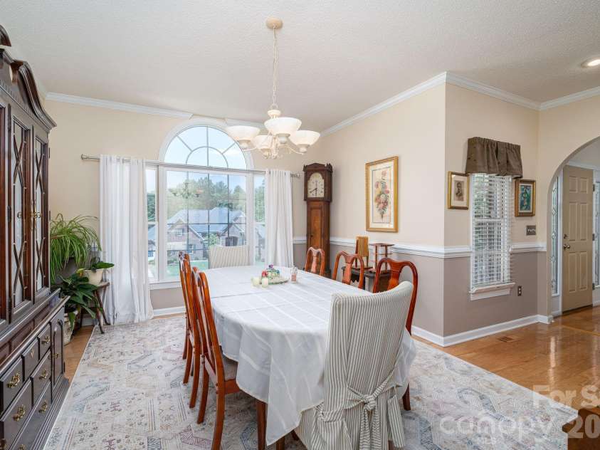 170 Windsor Drive, Taylorsville, NC 28681.  MLS# CAR4389564, YatesRealty ID 29733. 