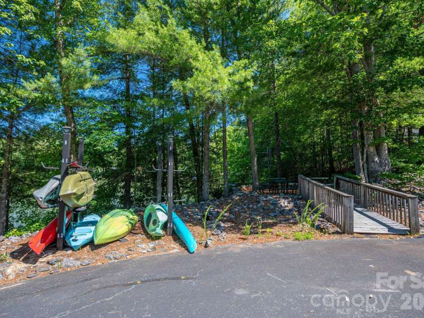 170 Windsor Drive, Taylorsville, NC 28681.  MLS# CAR4389564, YatesRealty ID 29733. 