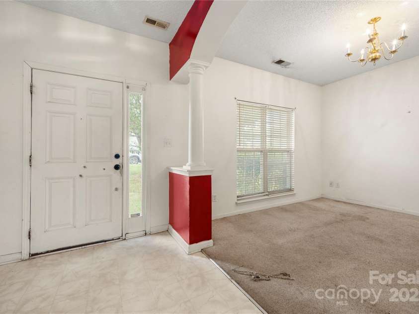 4033 Lakota Court, Charlotte, NC 28269.  MLS# CAR4286797, YatesRealty ID 29733. 