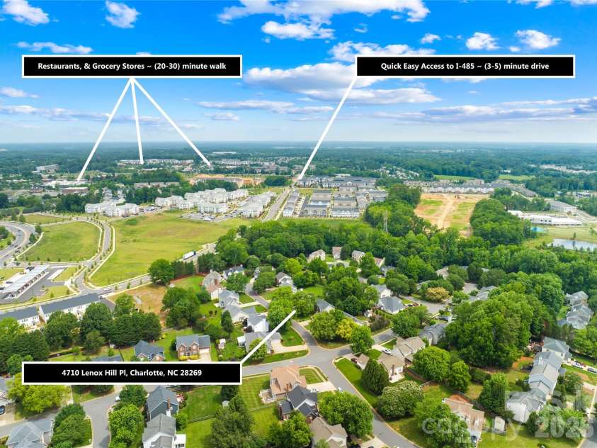 4710 Lenox Hill Place, Charlotte, NC 28269.  MLS# CAR4384984, YatesRealty ID 29734. 