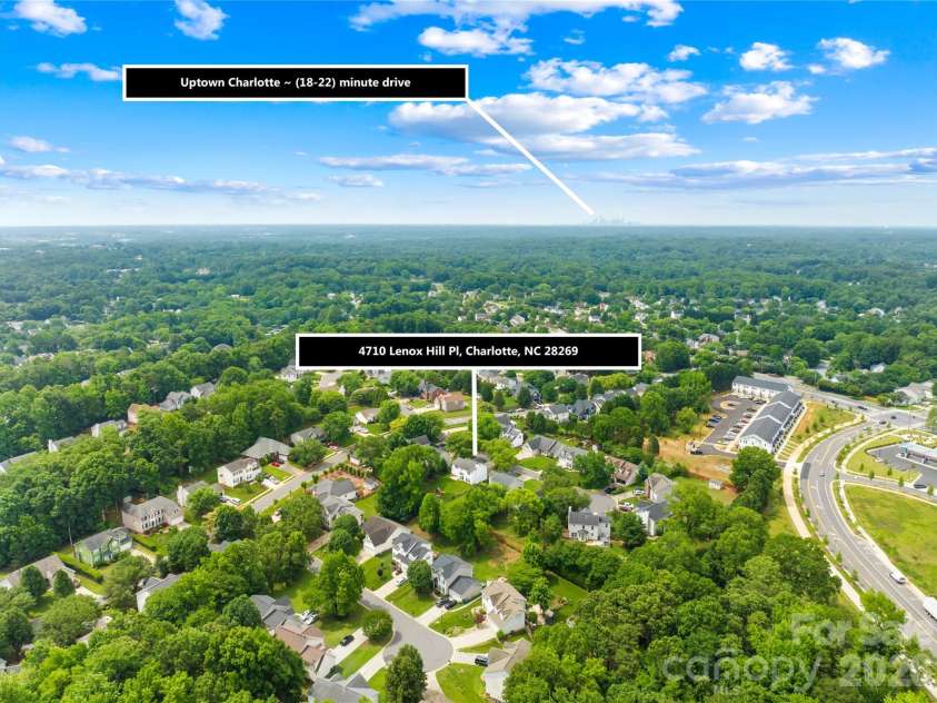 4710 Lenox Hill Place, Charlotte, NC 28269.  MLS# CAR4384984, YatesRealty ID 29734. 