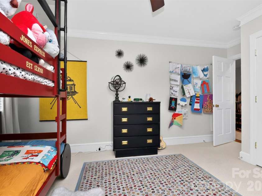 300 Quill Lane, Matthews, NC 28105.  MLS# CAR4391176, YatesRealty ID 29735. 