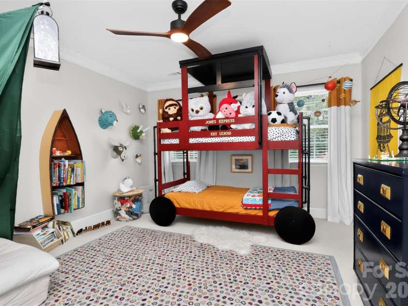 300 Quill Lane, Matthews, NC 28105.  MLS# CAR4391176, YatesRealty ID 29735. 