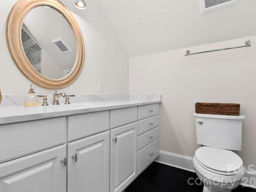 300 Quill Lane, Matthews, NC 28105.  MLS# CAR4391176, YatesRealty ID 29735. 