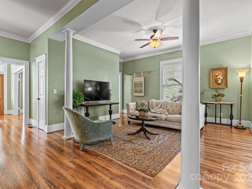 345 Center Avenue, Mooresville, NC 28115.  MLS# CAR4283035, YatesRealty ID 29735. 