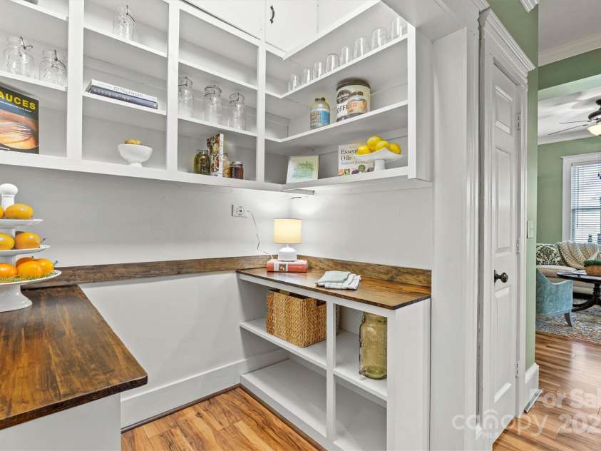345 Center Avenue, Mooresville, NC 28115.  MLS# CAR4283035, YatesRealty ID 29735. Pantry