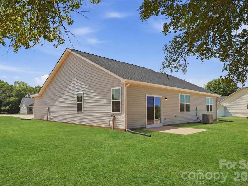 126 Chambwood Lane, Shelby, NC 28152.  MLS# CAR4379232, YatesRealty ID 29736. Spacious .76 acre lot