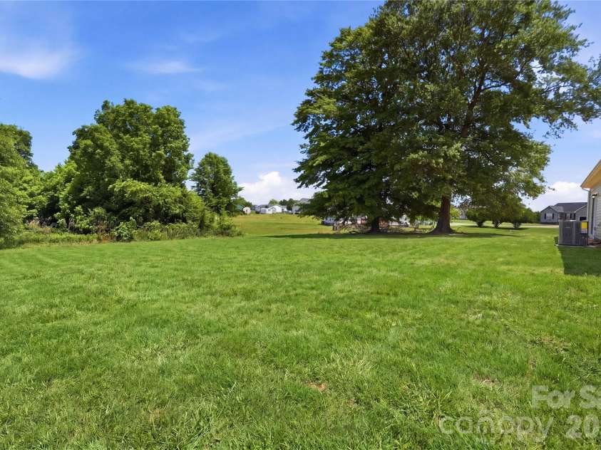 126 Chambwood Lane, Shelby, NC 28152.  MLS# CAR4379232, YatesRealty ID 29736. Spacious .76 acre lot