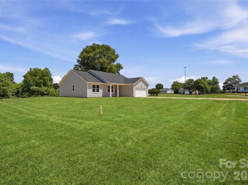 126 Chambwood Lane, Shelby, NC 28152.  MLS# CAR4379232, YatesRealty ID 29736. Spacious .76 acre lot