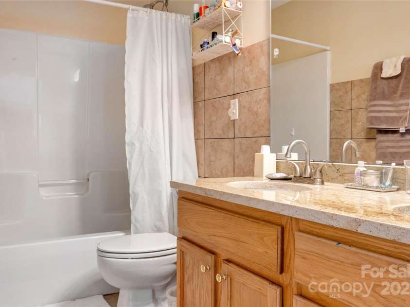 132 Lighthouse Road, Mount Holly, NC 28120.  MLS# CAR4282552, YatesRealty ID 29737. 