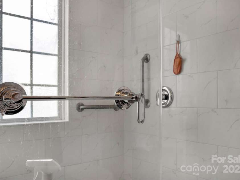 132 Lighthouse Road, Mount Holly, NC 28120.  MLS# CAR4282552, YatesRealty ID 29737. 