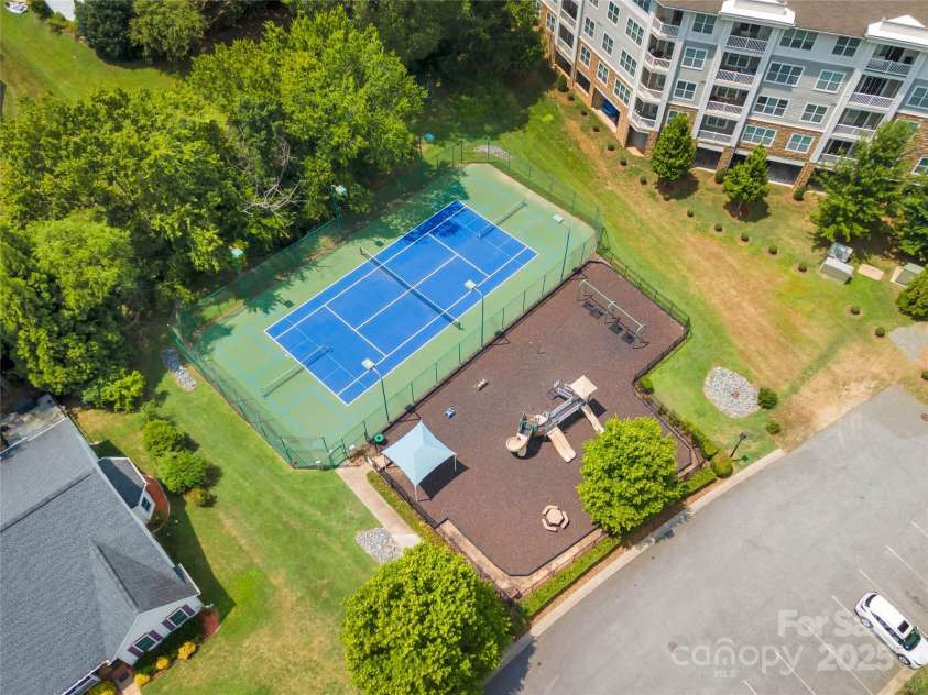 132 Lighthouse Road, Mount Holly, NC 28120.  MLS# CAR4282552, YatesRealty ID 29737. 