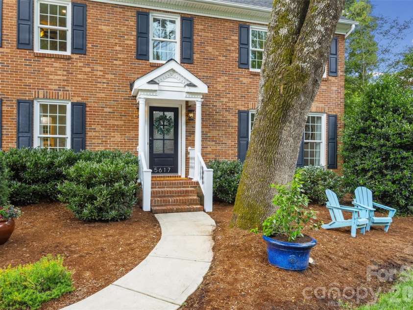 5617 Hillbrook Drive, Charlotte, NC 28226.  MLS# CAR4391314, YatesRealty ID 29738. 