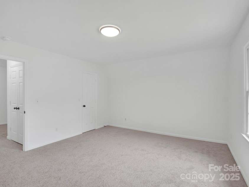 8301 Tifton Road, Charlotte, NC 28226.  MLS# CAR4275465, YatesRealty ID 29738. 