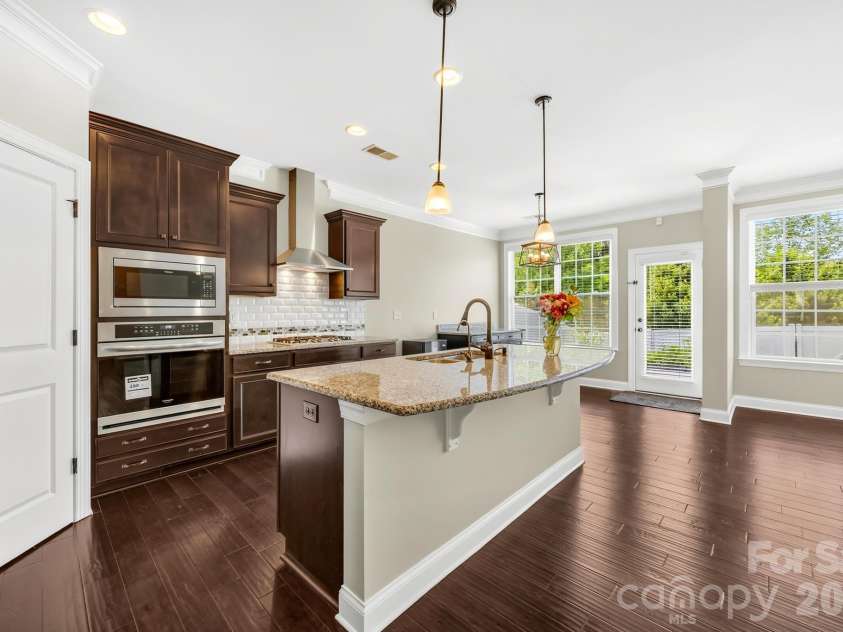 1518 Fieldwood Drive, Fort Mill, SC 29708.  MLS# CAR4392282, YatesRealty ID 29740. 