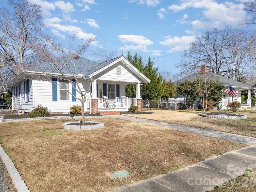 313 Webb Street, Albemarle, NC 28001.  MLS# CAR4378913, YatesRealty ID 29742. 