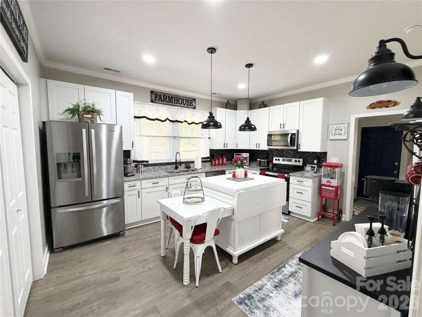 313 Webb Street, Albemarle, NC 28001.  MLS# CAR4378913, YatesRealty ID 29742. 