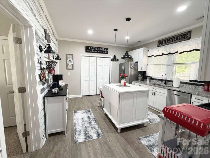 313 Webb Street, Albemarle, NC 28001.  MLS# CAR4378913, YatesRealty ID 29742. 