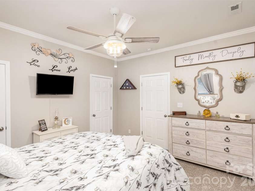 313 Webb Street, Albemarle, NC 28001.  MLS# CAR4378913, YatesRealty ID 29742. 