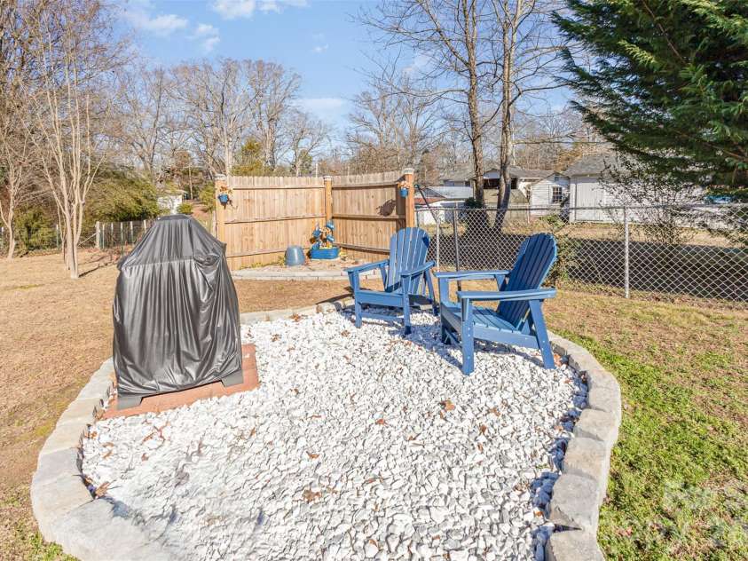 313 Webb Street, Albemarle, NC 28001.  MLS# CAR4378913, YatesRealty ID 29742. 