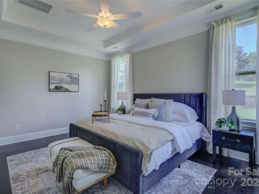 14916 Creeks Edge Drive, Charlotte, NC 28278.  MLS# CAR4241703, YatesRealty ID 29743. 