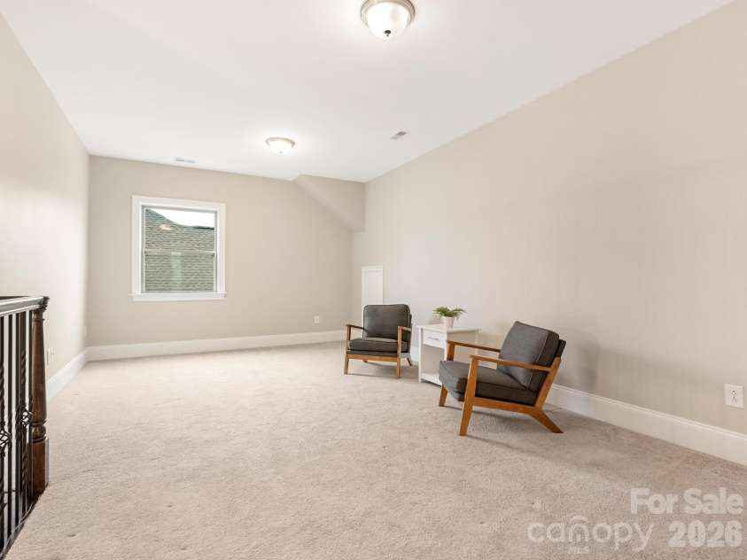 14916 Creeks Edge Drive, Charlotte, NC 28278.  MLS# CAR4334980, YatesRealty ID 29743. 