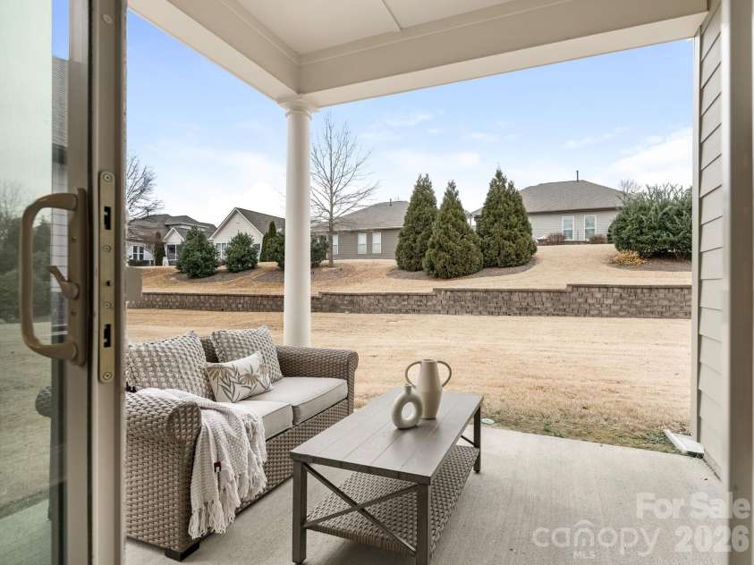 14916 Creeks Edge Drive, Charlotte, NC 28278.  MLS# CAR4334980, YatesRealty ID 29743. 