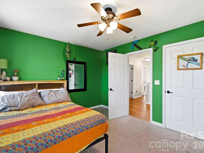 154 Haw River Road, Fletcher, NC 28732.  MLS# CAR4390072, YatesRealty ID 29743. 