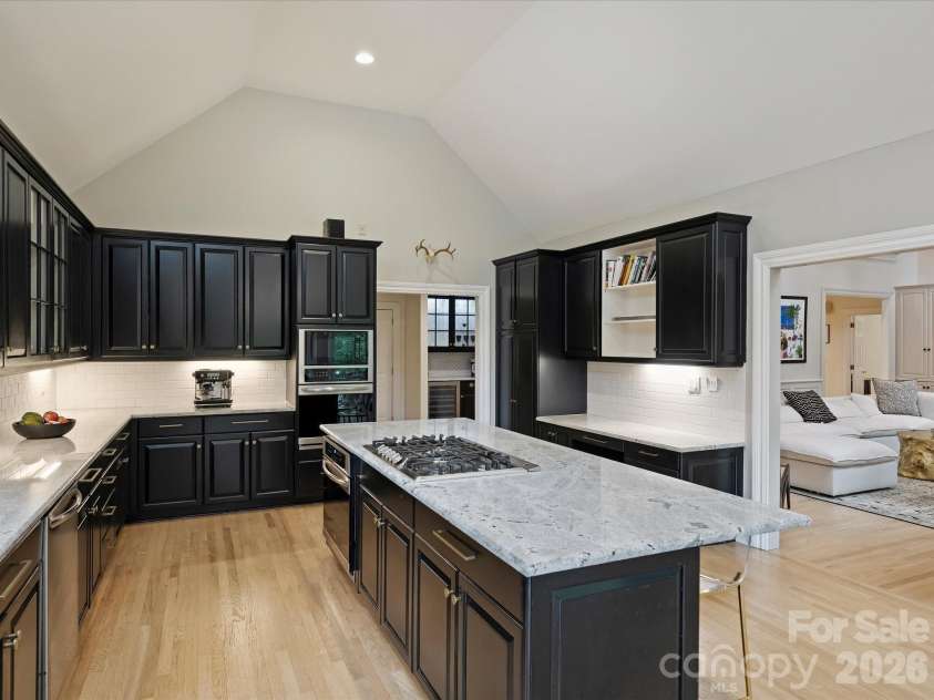 2616 Giverny Drive, Charlotte, NC 28226.  MLS# CAR4388028, YatesRealty ID 29744. 