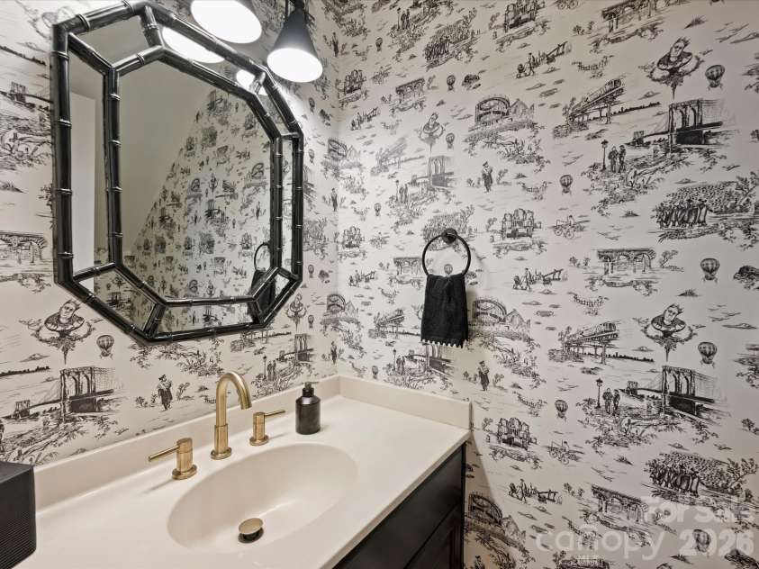 2616 Giverny Drive, Charlotte, NC 28226.  MLS# CAR4388028, YatesRealty ID 29744. 