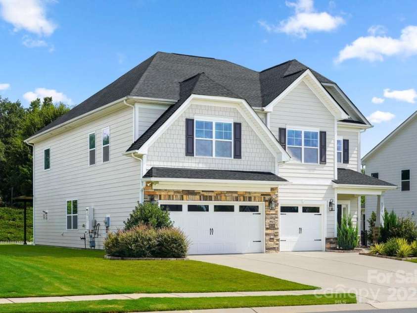 8310 Sandstone Crest Lane, Indian Land, SC 29707.  MLS# CAR4232992, YatesRealty ID 29744. 