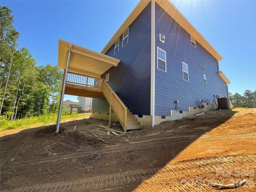1558 Autumn Lane, York, SC 29745.  MLS# CAR4361665, YatesRealty ID 29746. 