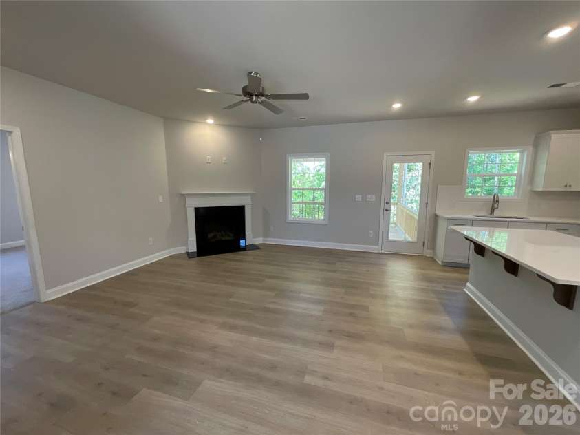1558 Autumn Lane, York, SC 29745.  MLS# CAR4361665, YatesRealty ID 29746. Open Floor Plan