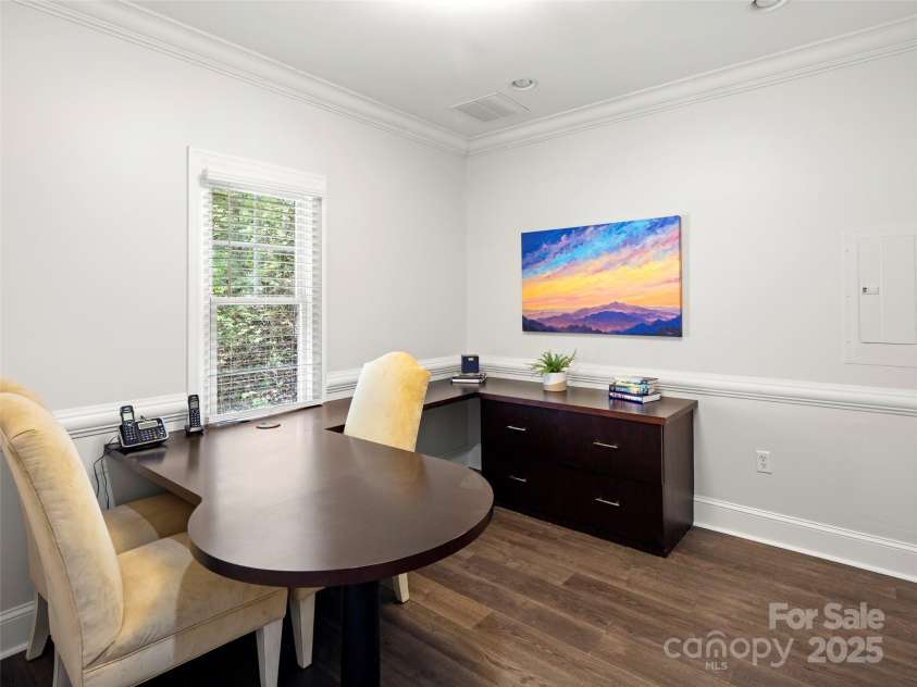 403 Baird Cove Road, Asheville, NC 28804.  MLS# CAR4257760, YatesRealty ID 29746. 