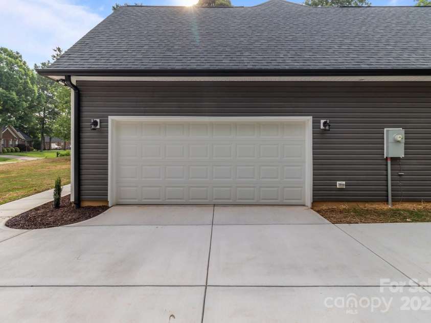 209 Stafford Estates Drive, Salisbury, NC 28146.  MLS# CAR4263770, YatesRealty ID 29747. 
